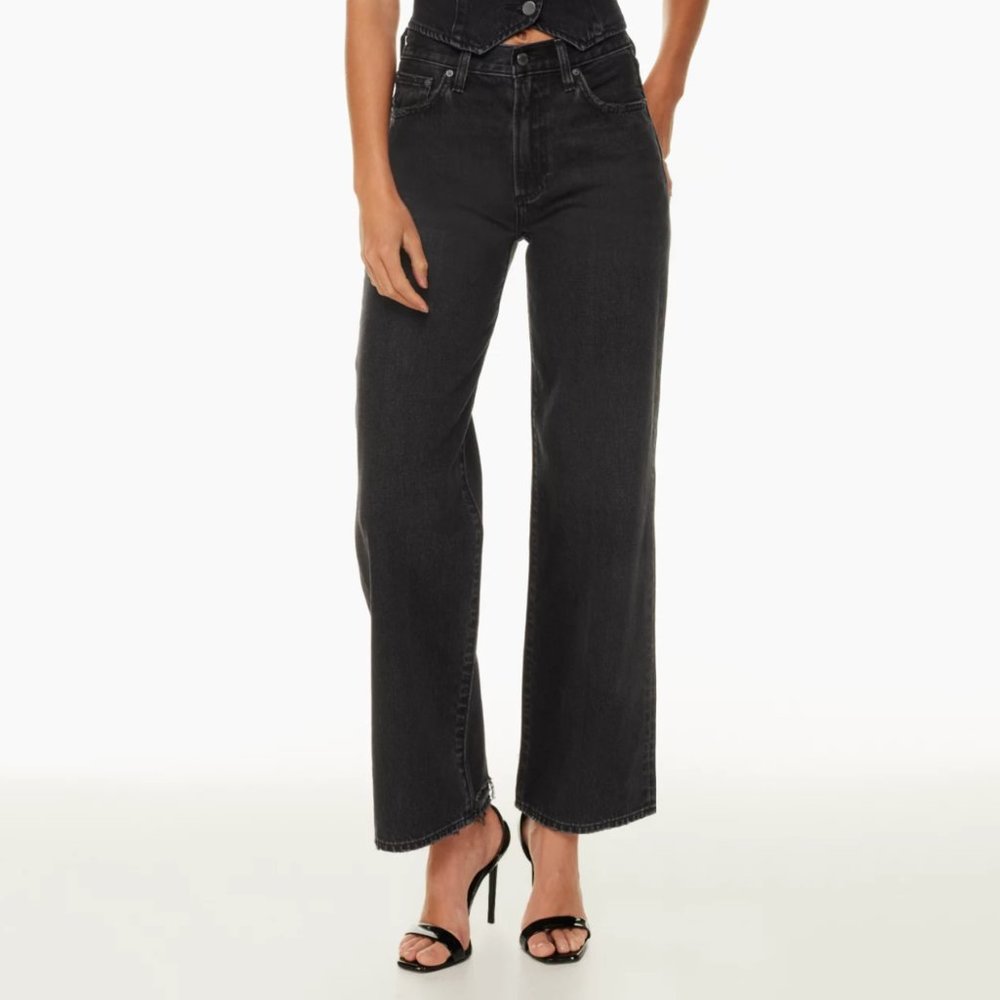Denim Forum | The Farrah Hi-Rise Wide Jean in Black Eyeliner | Size 27